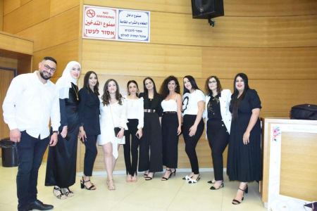 مدرسة الناصرة الاكاديمية للتمريض تحتفل بتخرج طلاب برنامج التحويل المهني